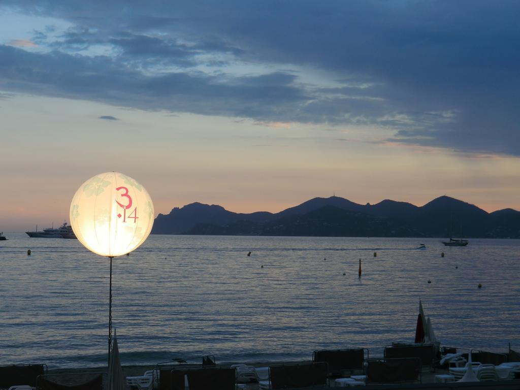 Cannes - View Cap Esterel ภายนอก รูปภาพ